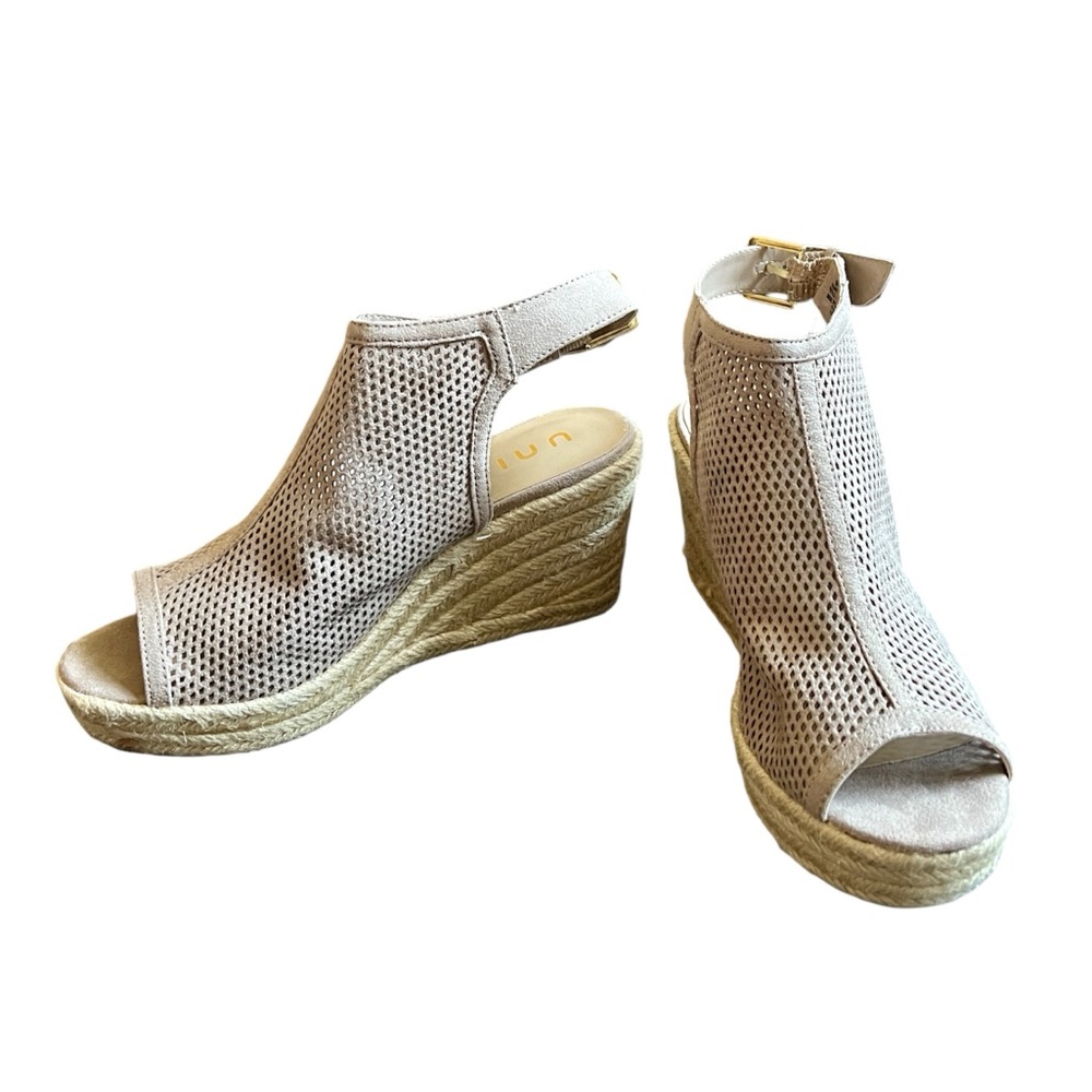 Unisa Wedge Heels Espadrille Sandals Tan Peep Toe Ankle Strap Unjanyya-M EUC 8M
